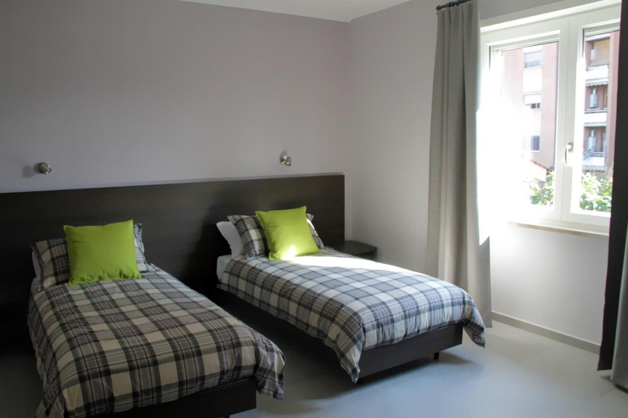 Easyroom Frosinone - Casello Autostradale Экстерьер фото