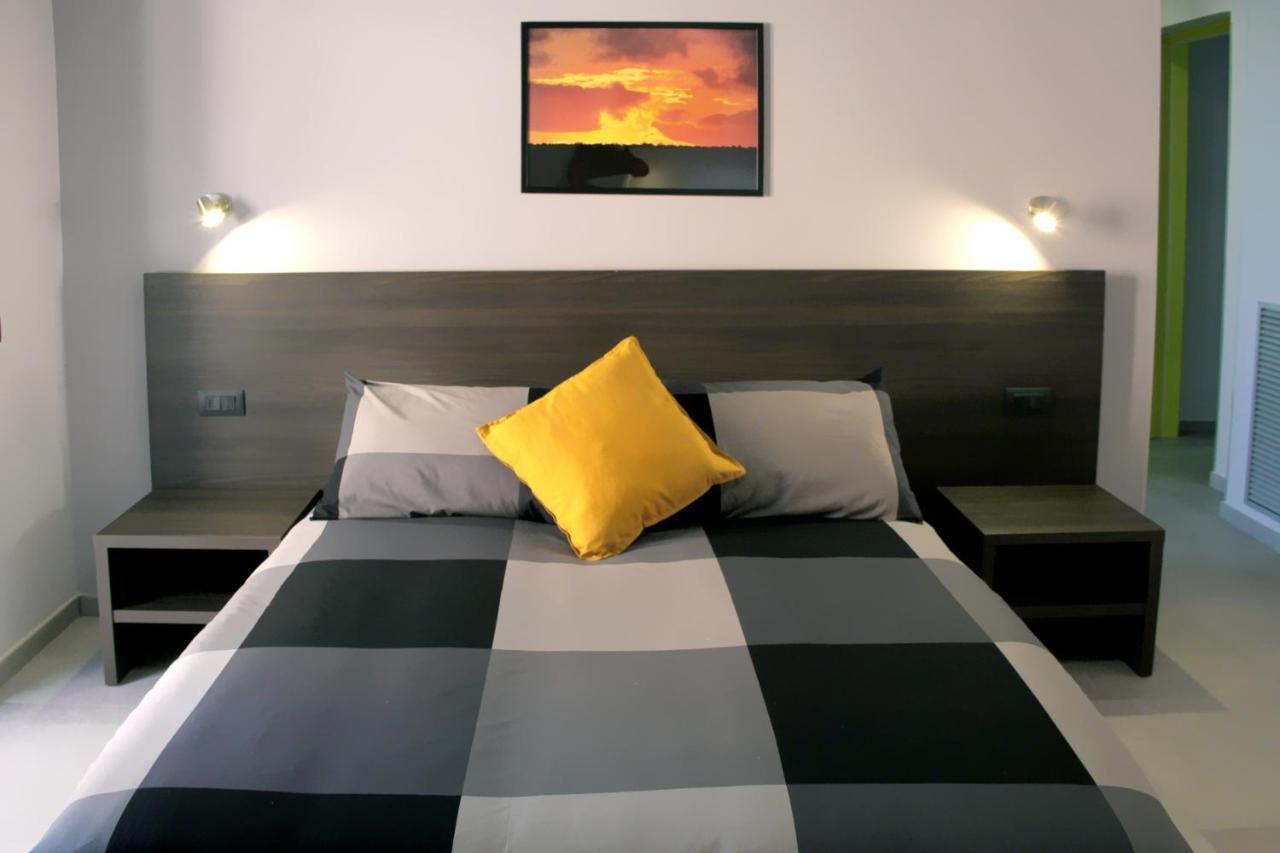 Easyroom Frosinone - Casello Autostradale Экстерьер фото