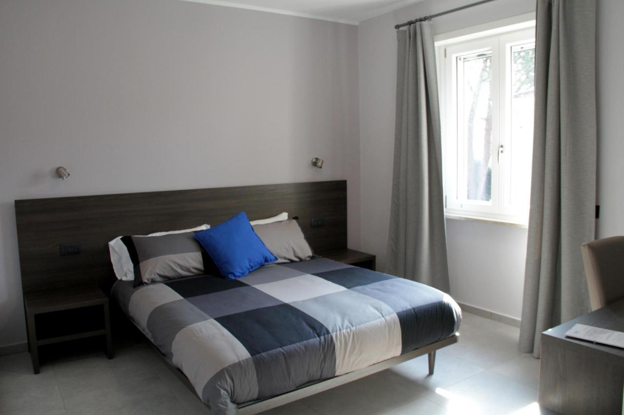 Easyroom Frosinone - Casello Autostradale Экстерьер фото